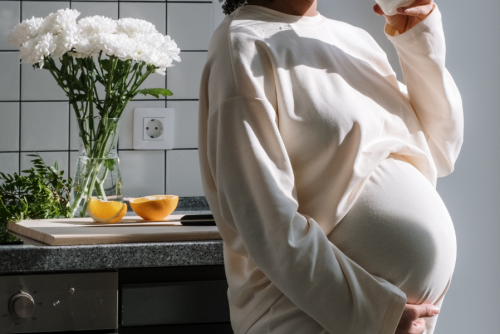 Osteopathic tips to relieve back pain during pregnancy